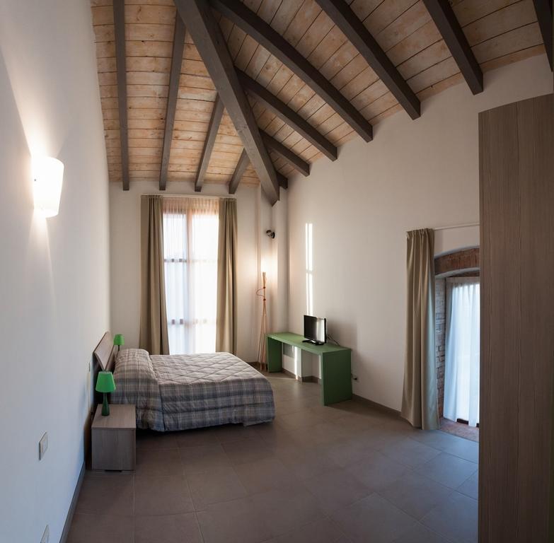 Agriturismo Mascudiera Fiorenzuola dʼArda Zimmer foto