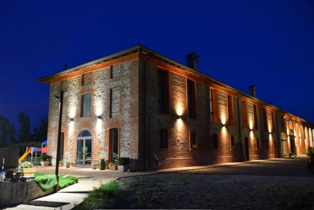 Agriturismo Mascudiera Fiorenzuola dʼArda Exterior foto